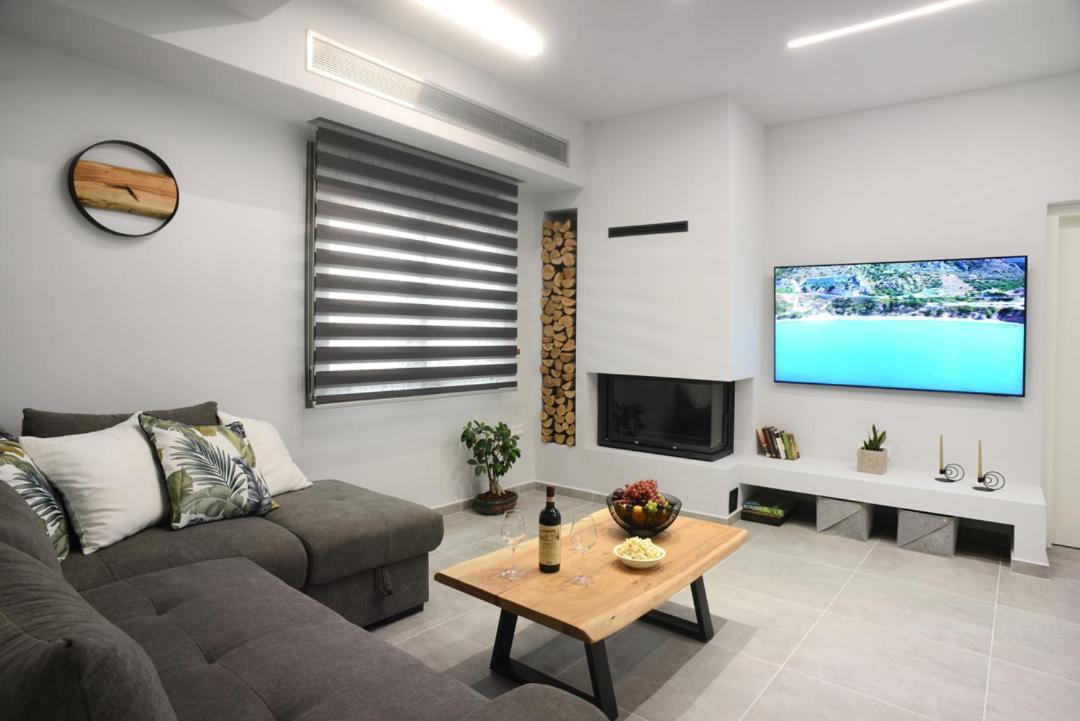 Damona 2Br Luxury Home With Garden - Κοντά Στο Κέντρο Iraklio Exteriér fotografie